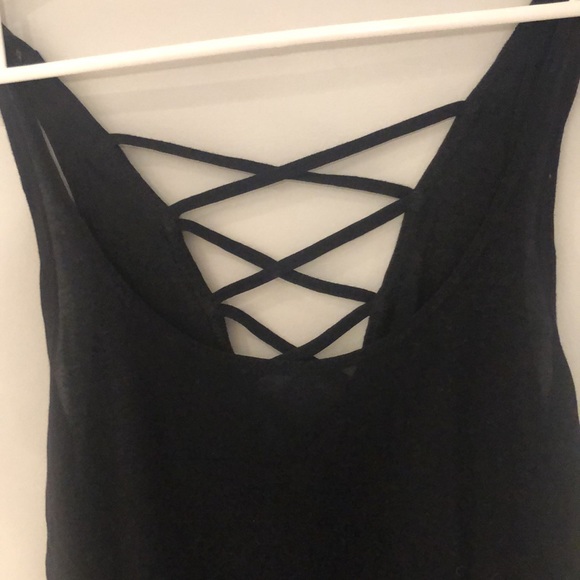 Black top - Picture 3 of 3